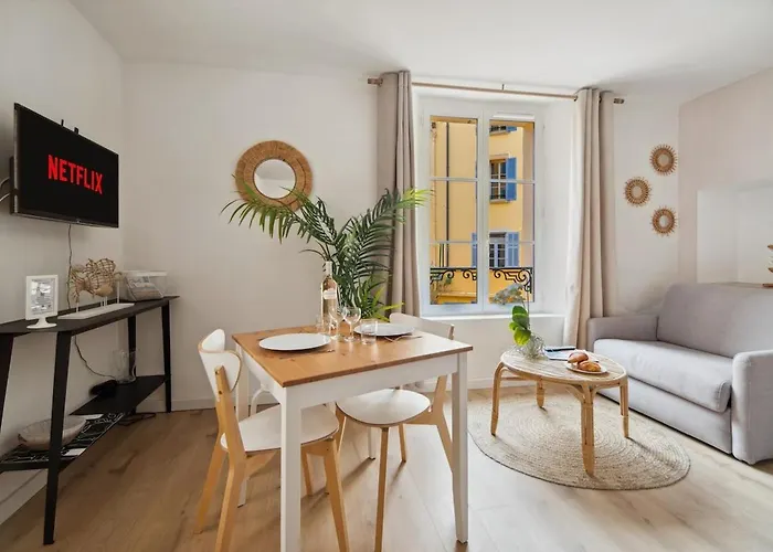 Apartman Cosy - Climatise - 2 Pas Du Port - Place Aux Herbes Saint-Tropez