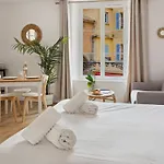 아파트 Cosy - Climatise - 2 Pas Du Port - Place Aux Herbes *