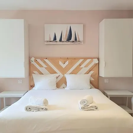 Cosy - Climatise - 2 Pas Du Port - Place Aux Herbes * サントロペ