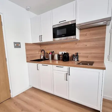 Appartement Cosy - Climatise - 2 Pas Du Port - Place Aux Herbes Saint-Tropez