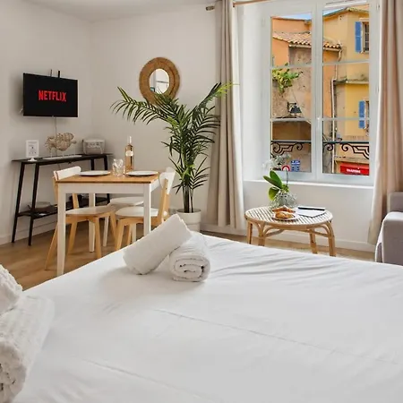 Apartament Cosy - Climatise - 2 Pas Du Port - Place Aux Herbes