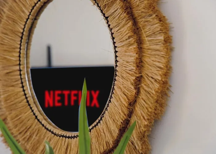 Cosy - Climatise - 2 Pas Du Port - Place Aux Herbes Saint-Tropez